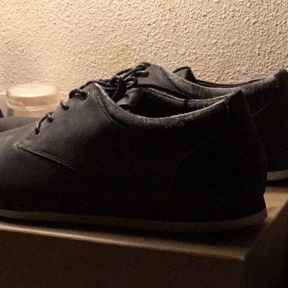 Shoe